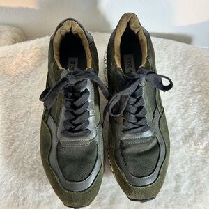 STEVEN MADDEN|| Redel Chunky Camouflage Sneaker| Camouflage| Size 7 1/2